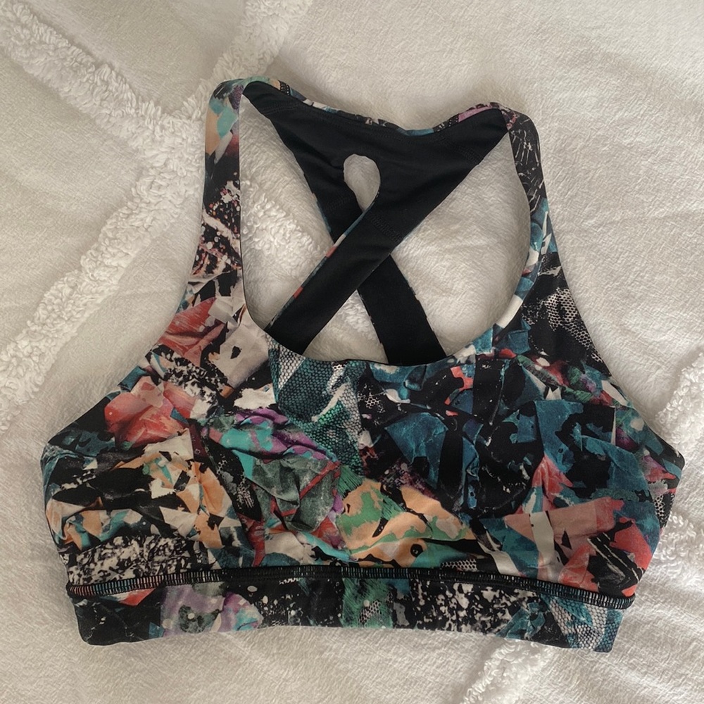 LuLuLemon sports bra